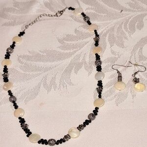 Monochromatic Bohemian Jewelry Set – Mother of Pearl Disc Necklace Drop Earrings
